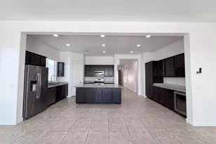 2528 N Comiskey Dr, Florence, AZ 85132 - Photo 7