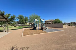 2629 W Maldonado Rd, Phoenix, AZ 85041 - Photo 19