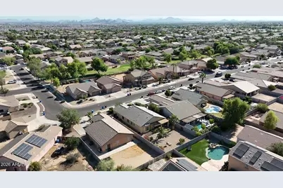 2629 W Maldonado Road, Phoenix, AZ 85041 - Photo 25