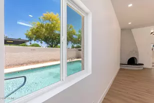 3401 N 37th St, Phoenix, AZ 85018 - Photo 17