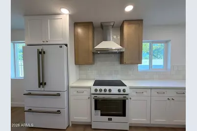 3401 N 37th Street #9, Phoenix, AZ 85018 - Photo 5