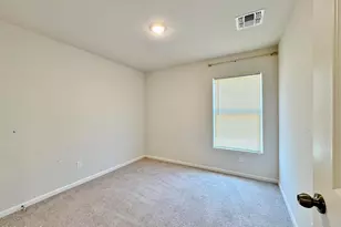 9236 W Madero Dr, Arizona City, AZ 85123 - Photo 17