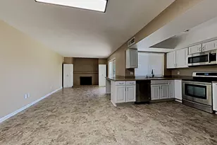 12229 N 47th Ln N, Glendale, AZ 85304 - Photo 5