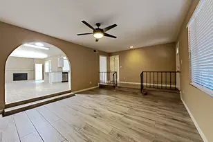 12229 N 47th Ln N, Glendale, AZ 85304 - Photo 3