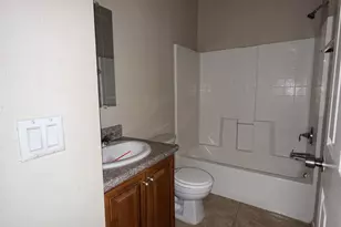 6537 S 15th Dr, Phoenix, AZ 85041 - Photo 33