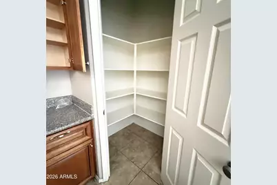 6537 S 15th Drive, Phoenix, AZ 85041 - Photo 11