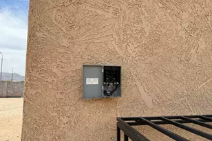 6537 S 15th Dr, Phoenix, AZ 85041 - Photo 37