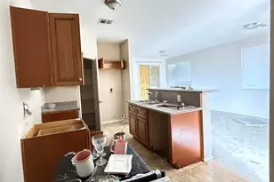 6537 S 15th Dr, Phoenix, AZ 85041 - Photo 7
