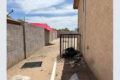 6537 S 15th Drive, Phoenix, AZ 85041 - Photo 35