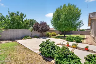 3643 E Meadow Land Dr, San Tan Valley, AZ 85140 - Photo 33