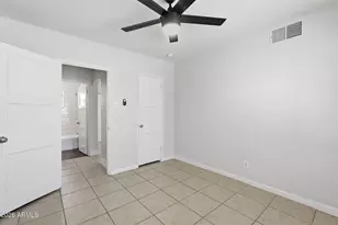 1038 N 16th St, Phoenix, AZ 85006 - Photo 21