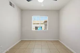 1038 N 16th St, Phoenix, AZ 85006 - Photo 17