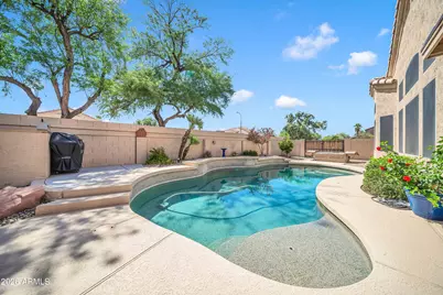 3325 N 115th Lane, Avondale, AZ 85392 - Photo 9