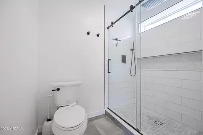 10251 N 53rd Avenue, Glendale, AZ 85302 - Photo 23