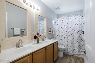3821 S Hawthorn Dr, Chandler, AZ 85248 - Photo 25