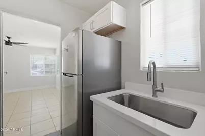 1040 N 16th Street, Phoenix, AZ 85006 - Photo 11