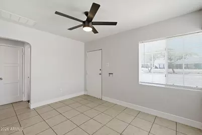 1040 N 16th Street, Phoenix, AZ 85006 - Photo 3