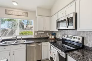 1224 S Corrine Dr, Gilbert, AZ 85296 - Photo 9