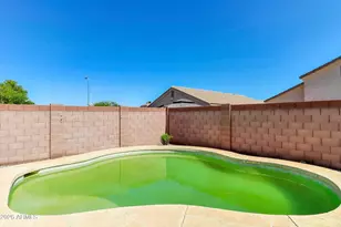 10617 W Nez Perce St, Tolleson, AZ 85353 - Photo 27