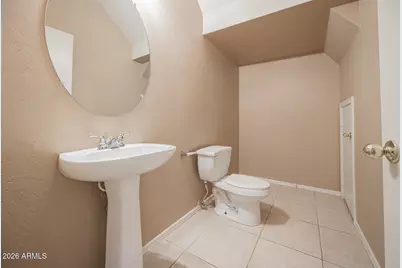 670 E Mariposa Place, Chandler, AZ 85225 - Photo 11