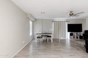 2421 E Pueblo Ave, Phoenix, AZ 85040 - Photo 13