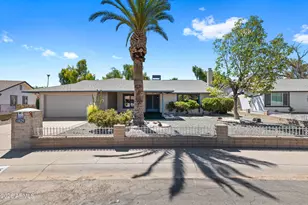 11825 S Paiute St, Phoenix, AZ 85044 - Photo 1
