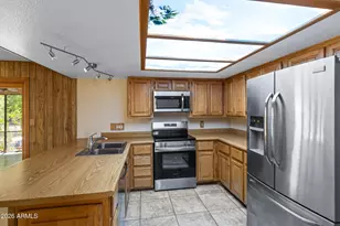 11825 S Paiute St, Phoenix, AZ 85044 - Photo 11