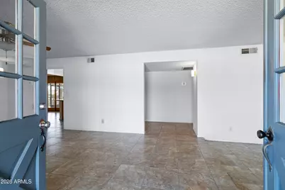 11825 S Paiute Street, Phoenix, AZ 85044 - Photo 5