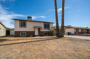 3739 W Wethersfield Rd, Phoenix, AZ 85029 - Photo 3