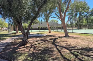 4415 W Morrow Dr, Glendale, AZ 85308 - Photo 25
