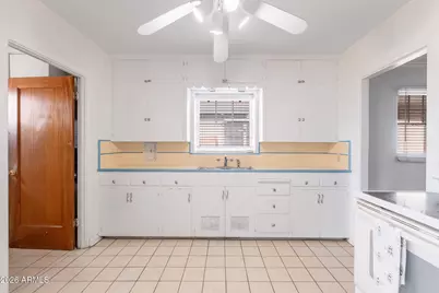 522 W Encanto Boulevard, Phoenix, AZ 85003 - Photo 11