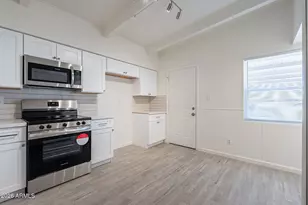 1331 E Pierson St, Phoenix, AZ 85014 - Photo 9
