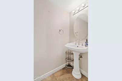 1300 N Sycamore Court, Chandler, AZ 85224 - Photo 17