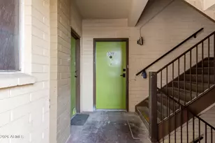 351 E Thomas Rd, Phoenix, AZ 85012 - Photo 39
