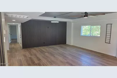 351 E Thomas Road #D208, Phoenix, AZ 85012 - Photo 11