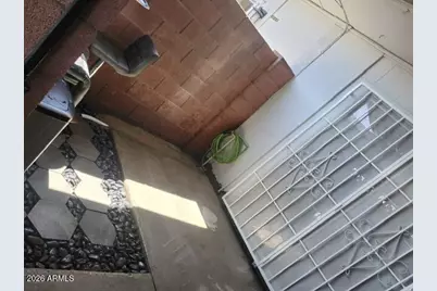 6818 N 35th Avenue #E, Phoenix, AZ 85017 - Photo 17