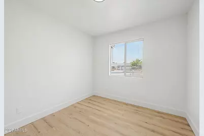 2702 E Grovers Avenue, Phoenix, AZ 85032 - Photo 23