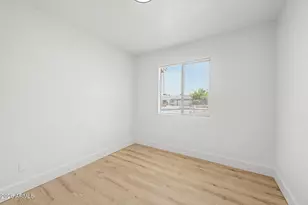2702 E Grovers Ave, Phoenix, AZ 85032 - Photo 23