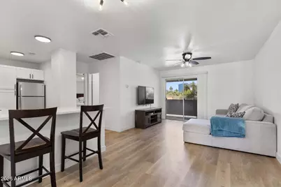 302 E Monte Vista Road #C2, Phoenix, AZ 85004 - Photo 1