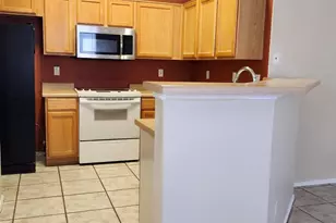 6424 W Saddlehorn Rd, Phoenix, AZ 85083 - Photo 5