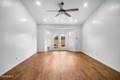 512 E Jordon Lane, Phoenix, AZ 85086 - Photo 11