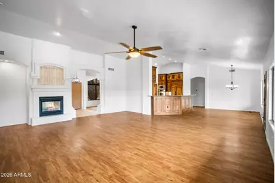 512 E Jordon Lane, Phoenix, AZ 85086 - Photo 9