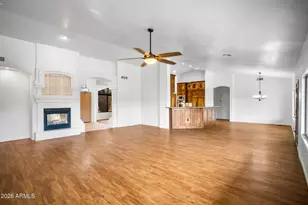 512 E Jordon Ln, Phoenix, AZ 85086 - Photo 9
