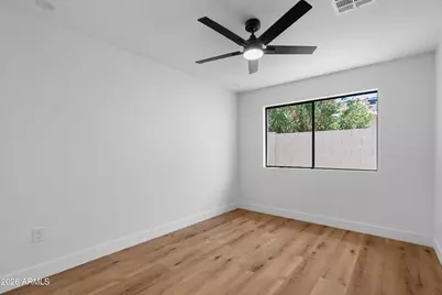 3860 E Clarendon Avenue, Phoenix, AZ 85018 - Photo 27