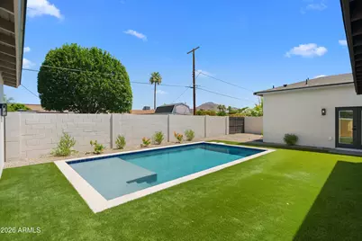 3860 E Clarendon Avenue, Phoenix, AZ 85018 - Photo 43