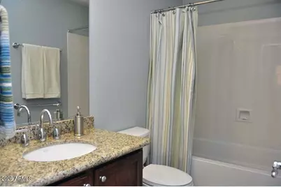 3939 E Cat Balue Drive, Phoenix, AZ 85050 - Photo 13