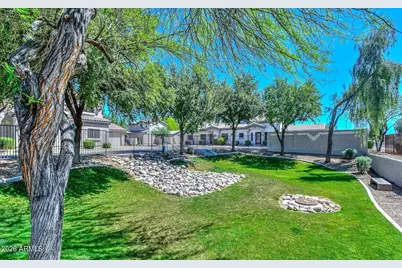 8127 W Zoe Ella Way, Peoria, AZ 85382 - Photo 37