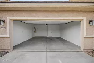17016 W Cavedale Dr, Surprise, AZ 85387 - Photo 27
