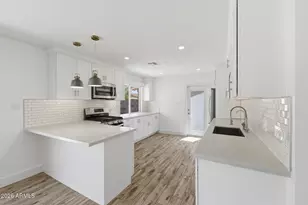 8224 E Devonshire Ave, Scottsdale, AZ 85251 - Photo 7