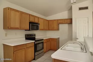 12054 S 44th St, Phoenix, AZ 85044 - Photo 7